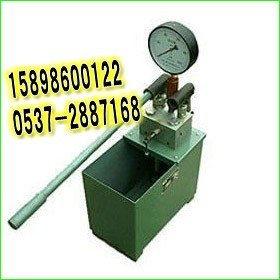 供应手动双缸试压泵 手动试压泵价格 生产厂家 济宁市鑫隆工矿配件公司 矿山设备